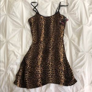{Oh Baby} NWT Leopard Print Slip Nightgown